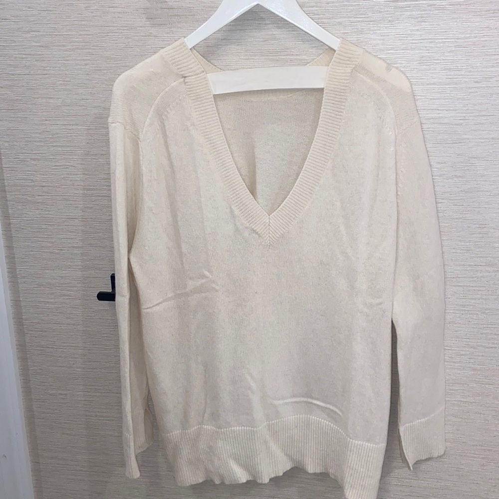 Very soft material and comfortable barley used beautiful color